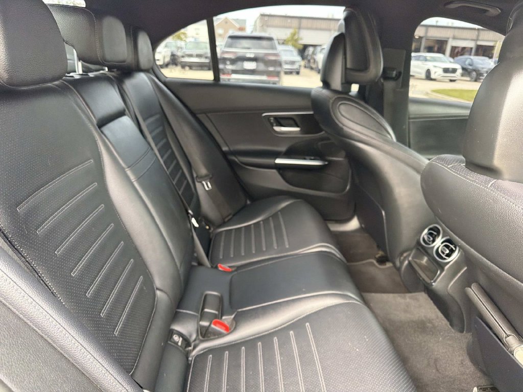 Used 2022 Mercedes-Benz C 300 Sedan image 11