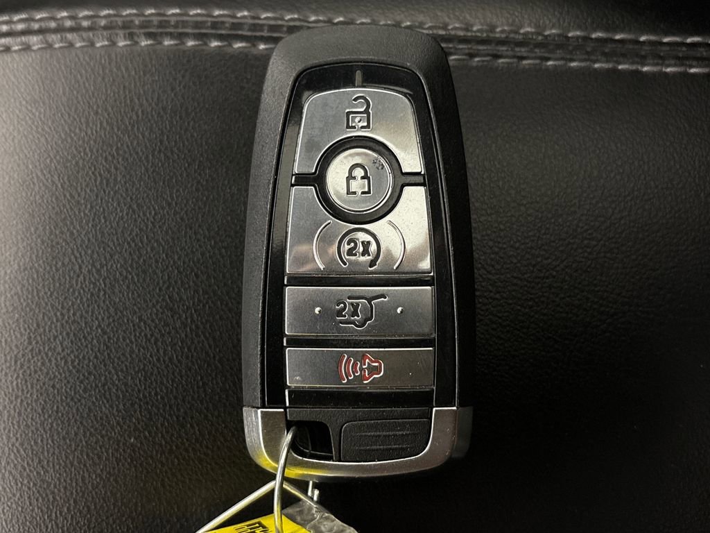 Certified 2021 Ford Explorer XLT w/ Equipment Group 202A RWD image 34