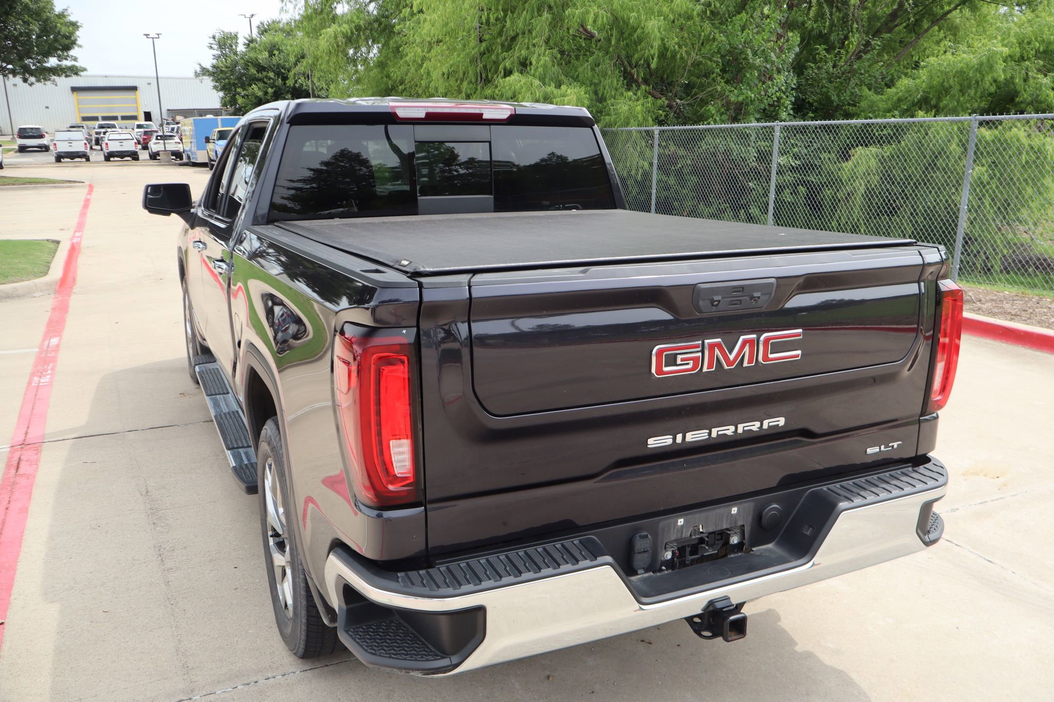 Used 2023 GMC Sierra 1500 SLT RWD image 28