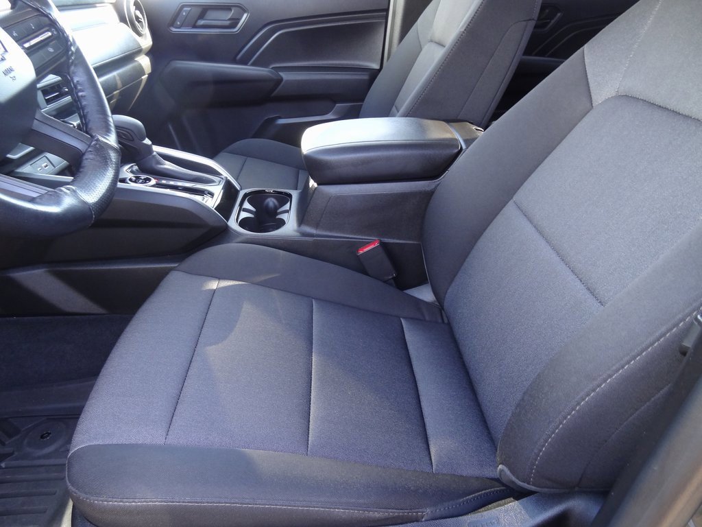 Used 2023 Chevrolet Colorado Trail Boss w/ Technology Package image 10