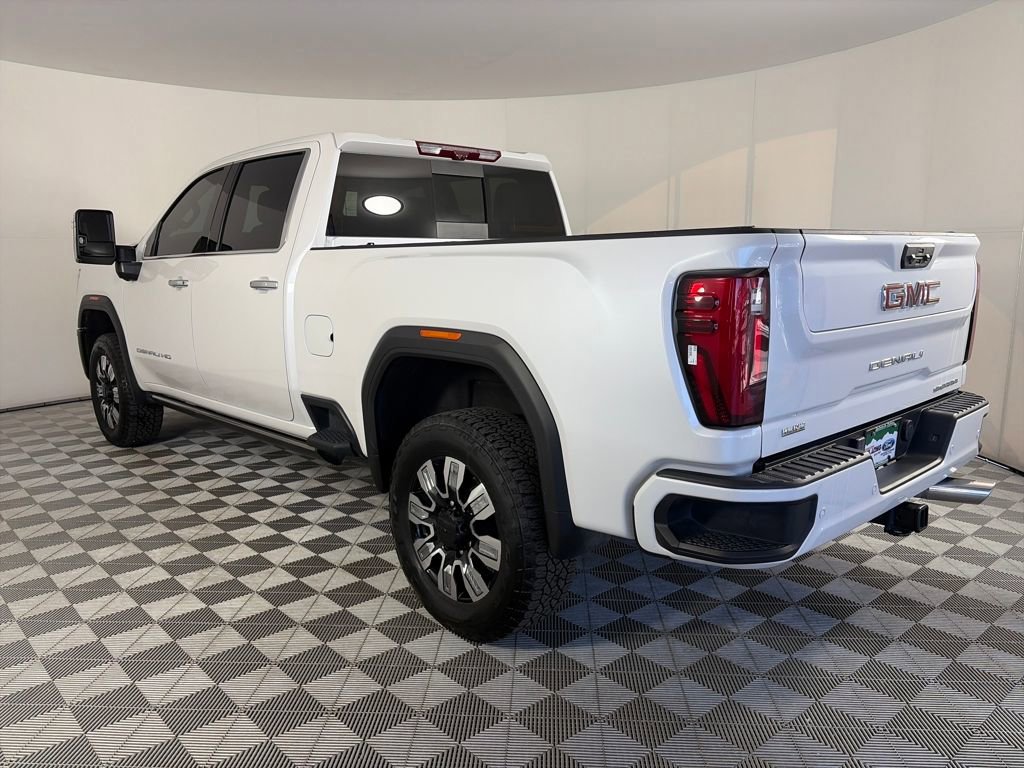 Used 2025 GMC Sierra 2500 Denali w/ Denali Reserve Package image 3