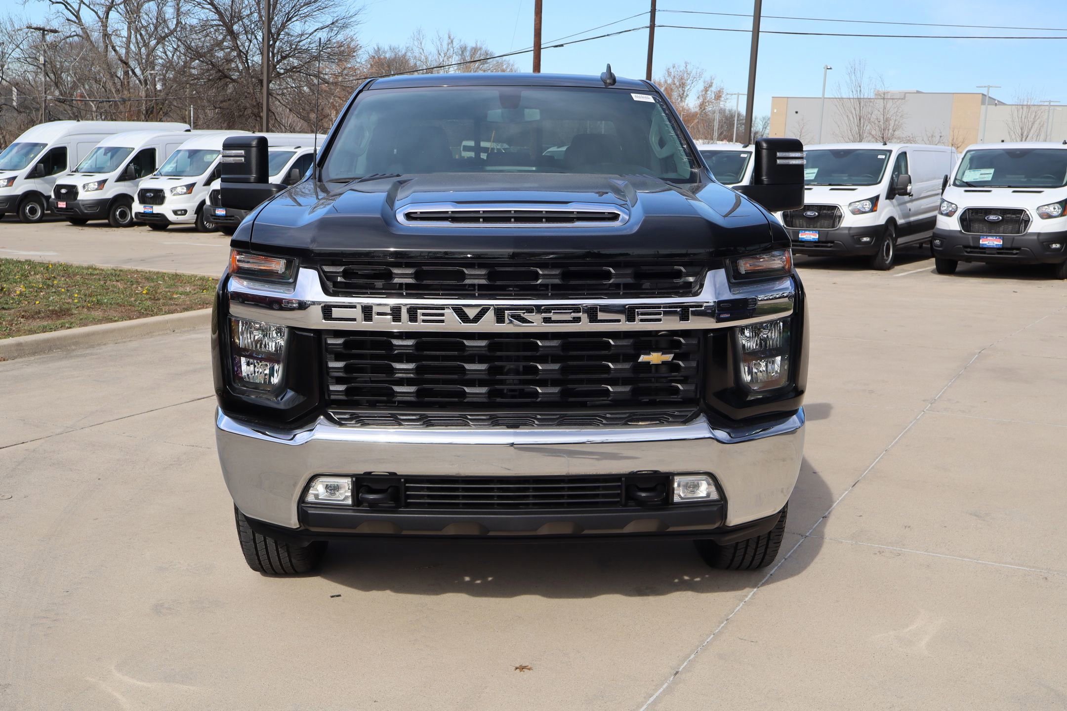 Used 2023 Chevrolet Silverado 3500 LT w/ Convenience Package image 8