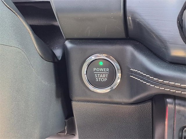 Certified 2023 Ford F150 Lightning Platinum image 12