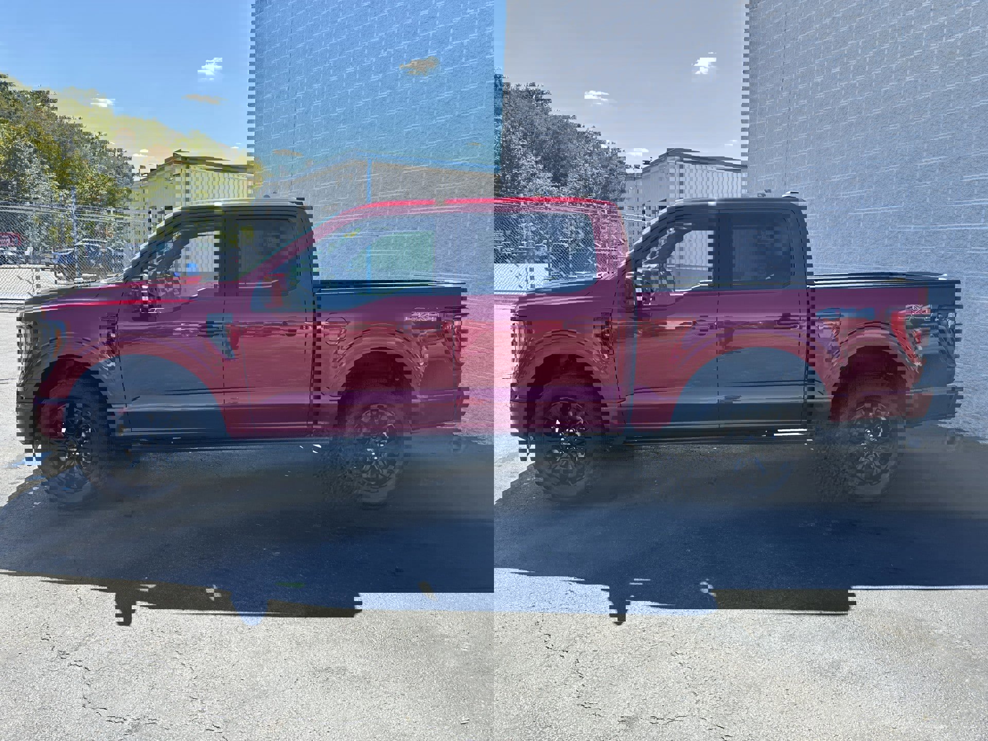 Certified 2023 Ford F150 Lariat w/ Equipment Group 502A High image 4