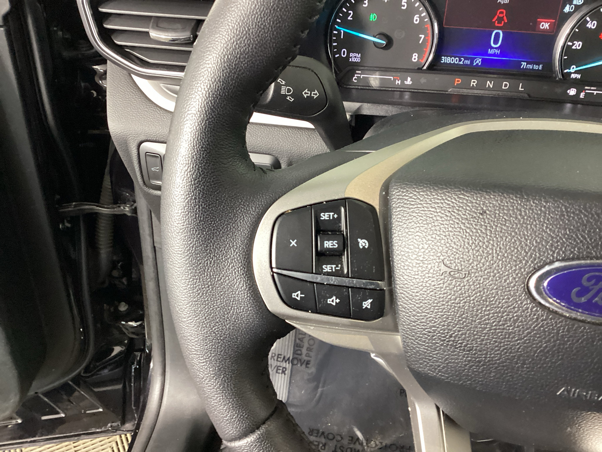 Certified 2024 Ford Explorer XLT w/ Equipment Group 202A AWD/4WD image 21