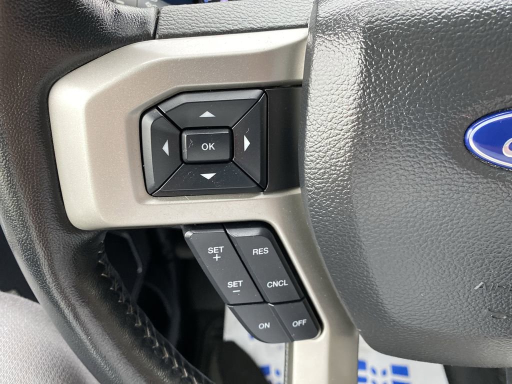 Certified 2022 Ford F350 Lariat w/ Tremor Off-Road Package image 35