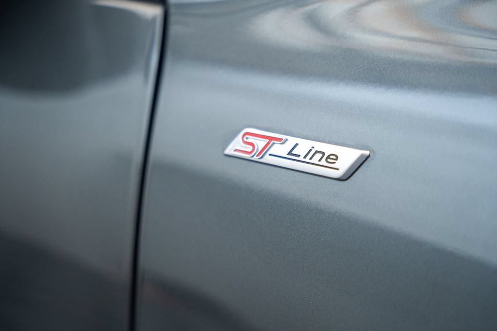 Certified 2024 Ford Escape ST-Line w/ Tech Pack #1 FWD image 15