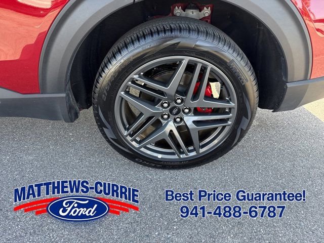 Certified 2025 Ford Explorer ST-Line w/ ST-Line Street Pack AWD/4WD image 16