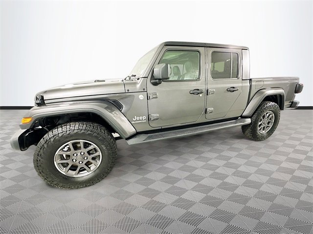 Used 2020 Jeep Gladiator Overland w/ Popular Equipment Package image 4