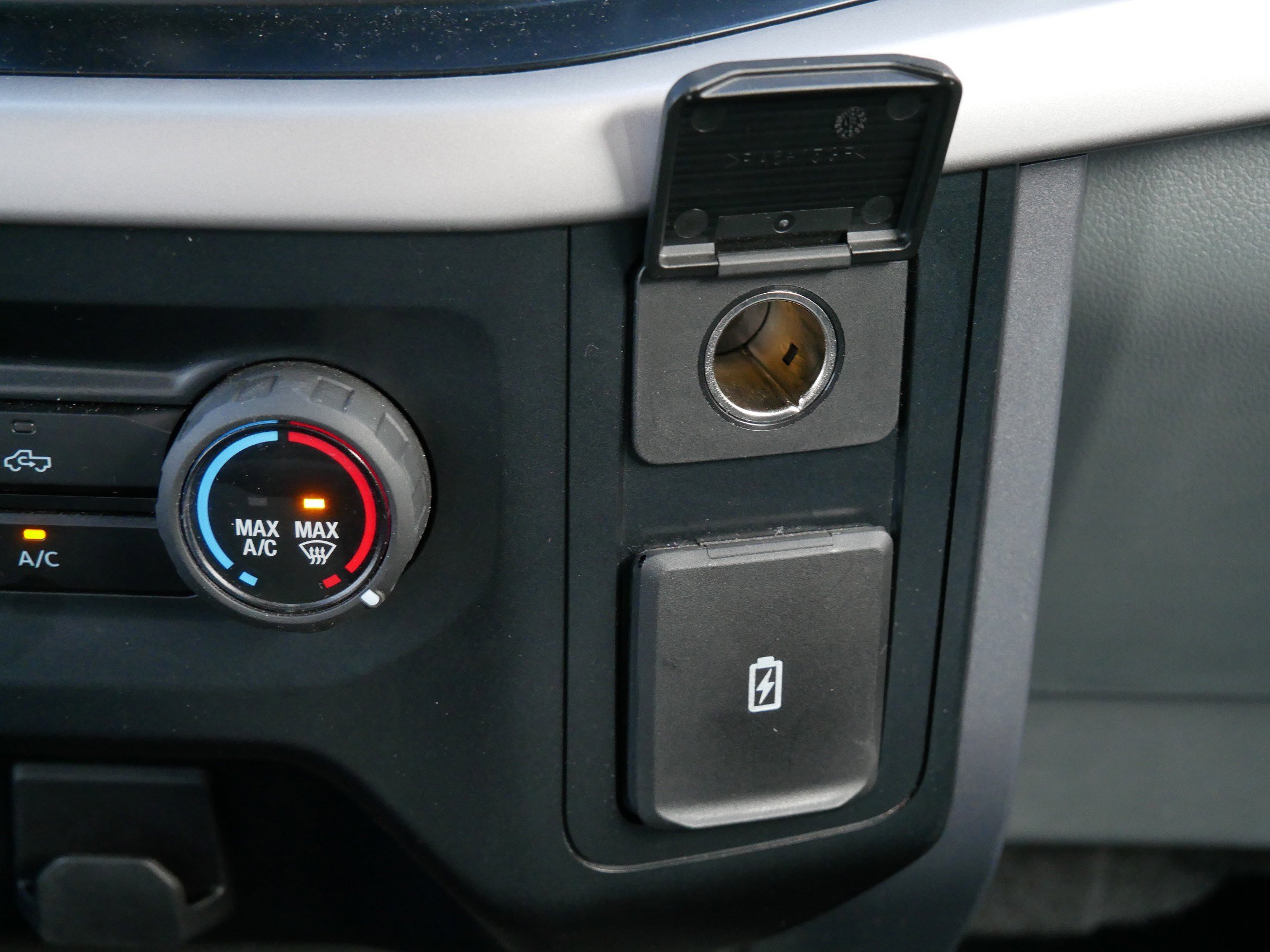 Certified 2023 Ford F150 XLT AWD/4WD image 32