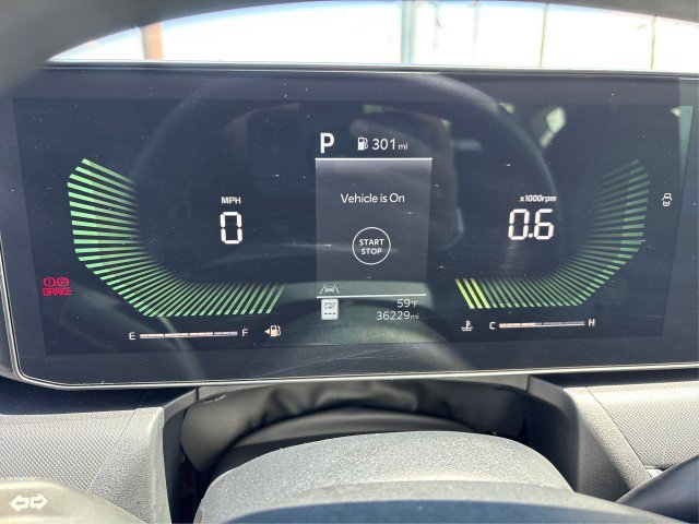 Used 2025 Kia K4 FWD image 14