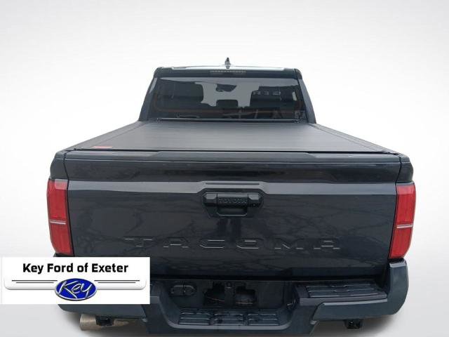 Used 2025 Toyota Tacoma TRD Sport image 11