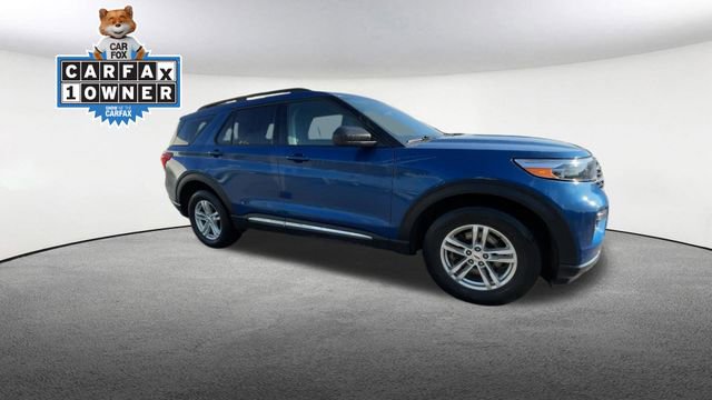 Certified 2023 Ford Explorer XLT AWD/4WD image 2