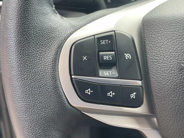 Certified 2024 Ford Explorer XLT w/ Equipment Group 202A AWD/4WD image 40