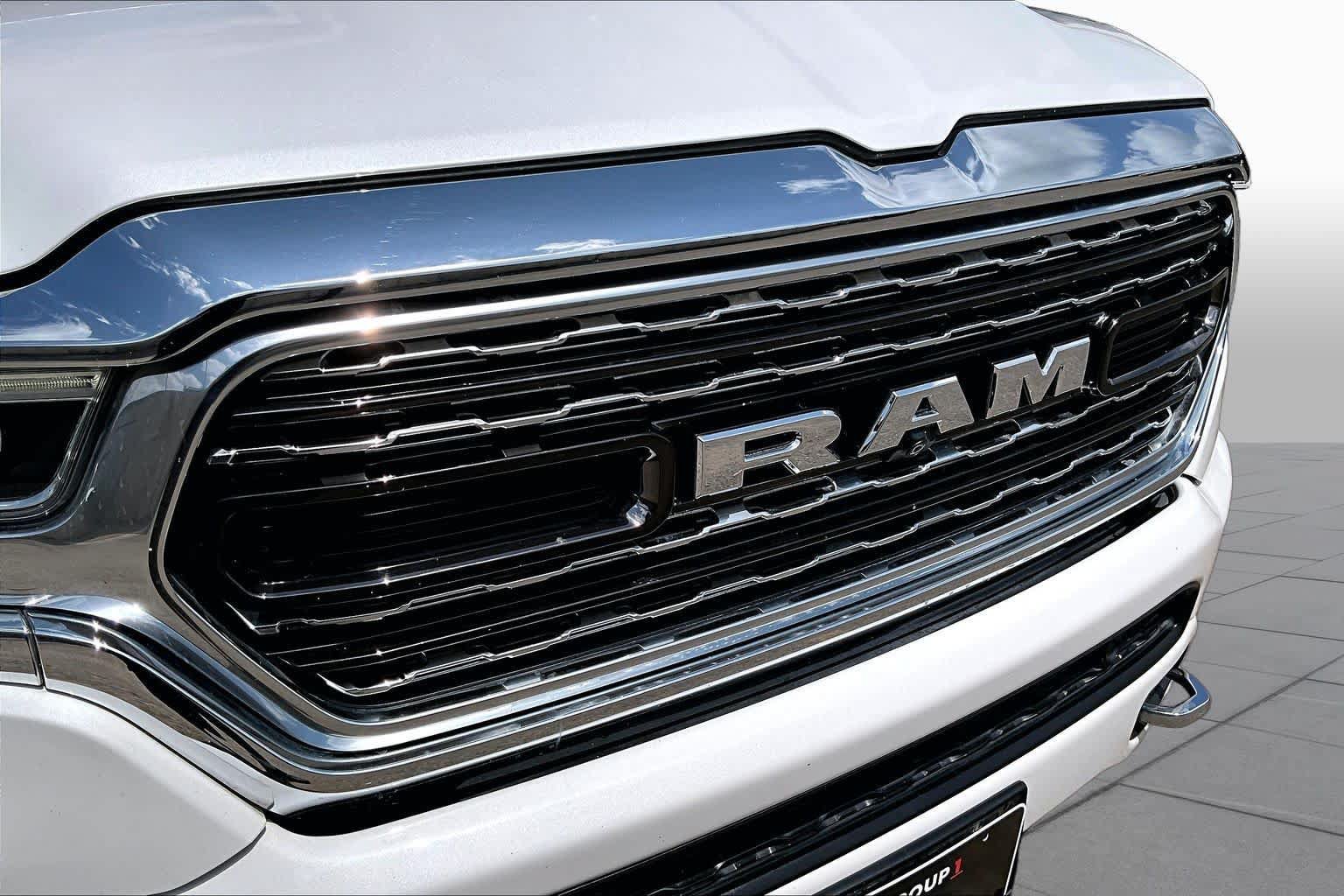 Used 2023 RAM 1500 Limited w/ Body Color Bumper Group AWD/4WD image 30