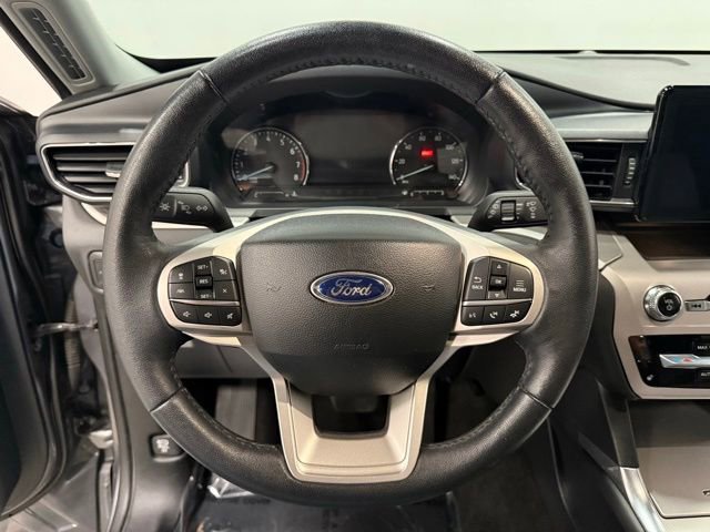 Certified 2024 Ford Explorer XLT w/ Equipment Group 202A AWD/4WD image 22