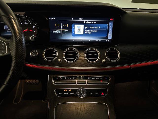 Used 2018 Mercedes-Benz E 300 E 300 image 24