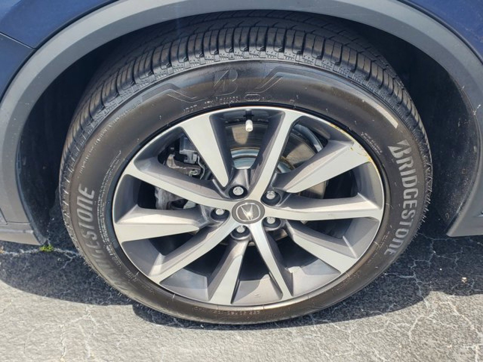 Used 2025 Acura MDX FWD w/ Technology Package image 4