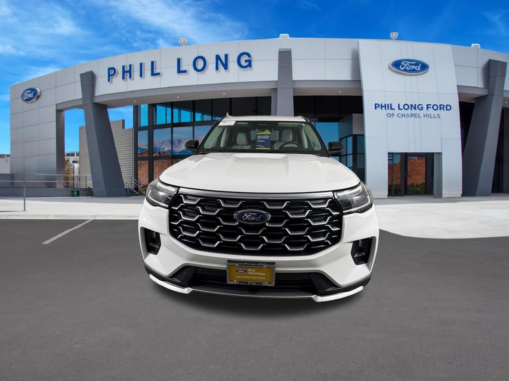 Certified 2025 Ford Explorer Platinum w/ Ultimate Package AWD/4WD image 8
