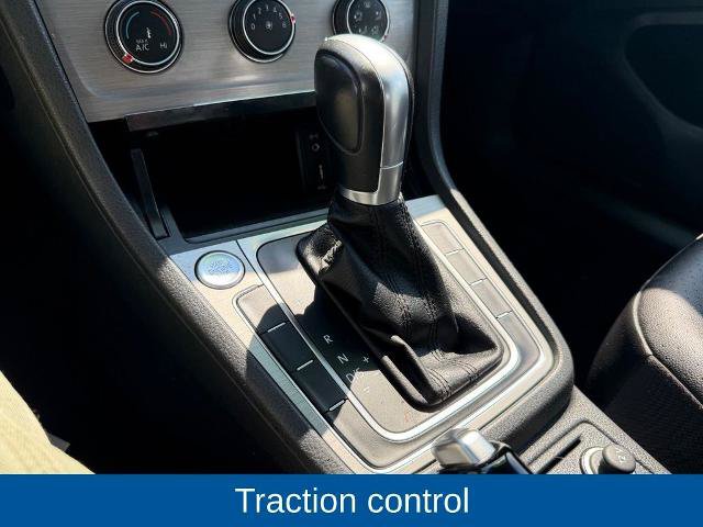 Used 2017 Volkswagen Golf Wolfsburg Edition FWD image 8