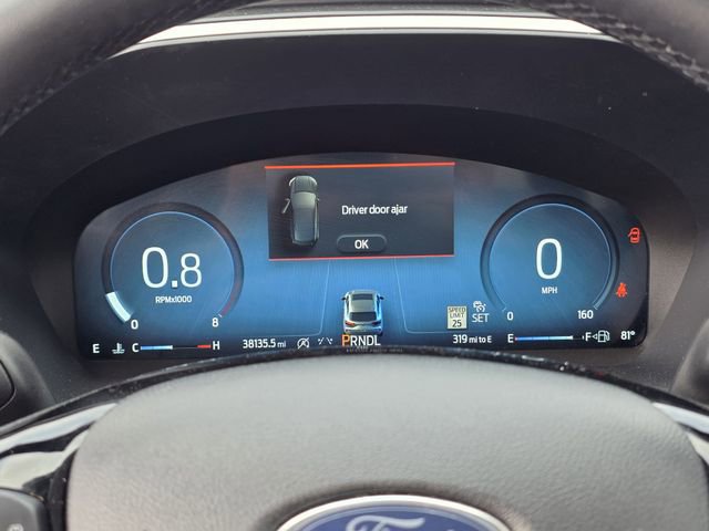 Certified 2025 Ford Escape Platinum AWD/4WD image 12