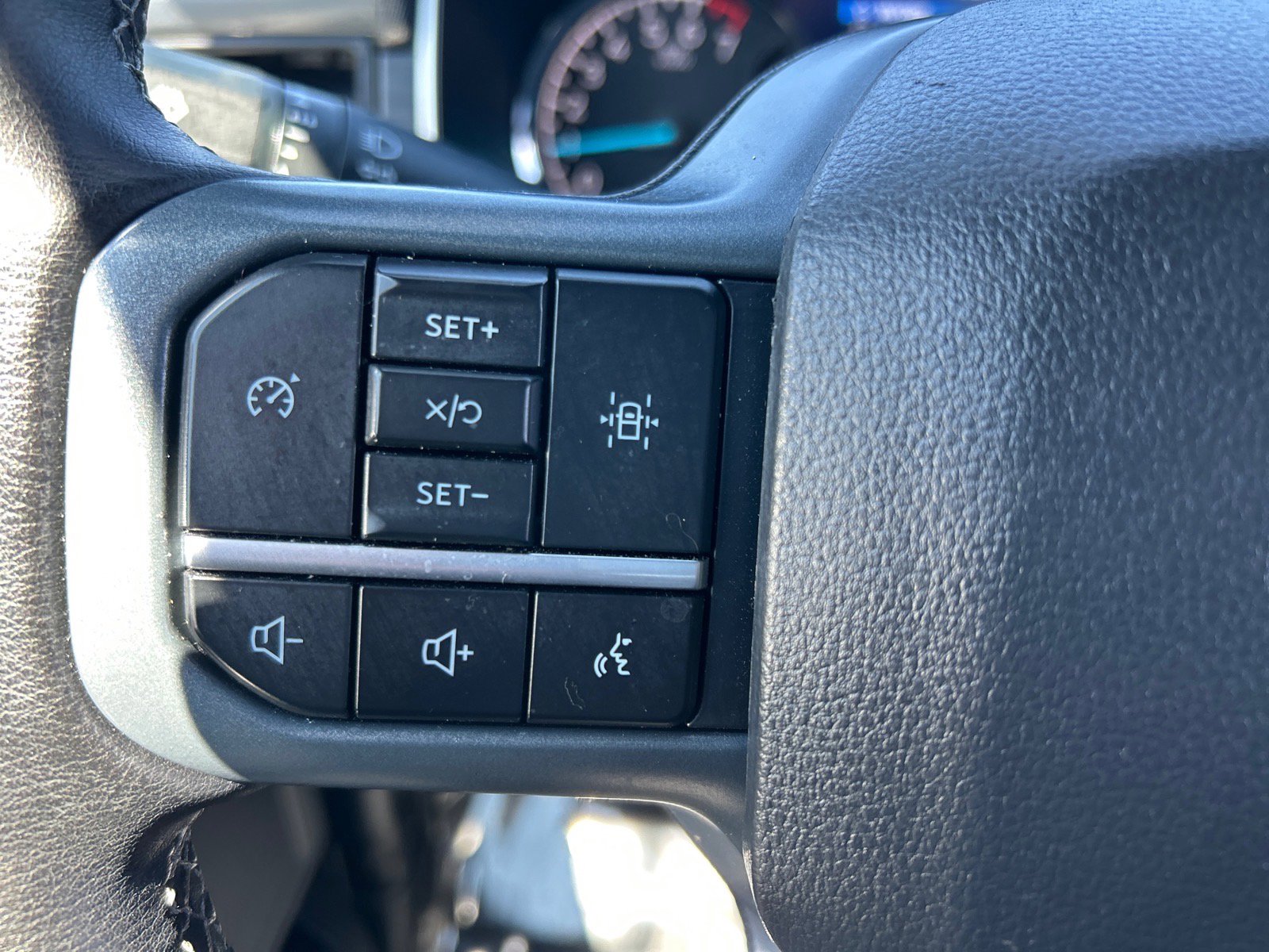 Certified 2023 Ford F150 XLT w/ Equipment Group 302A High image 23