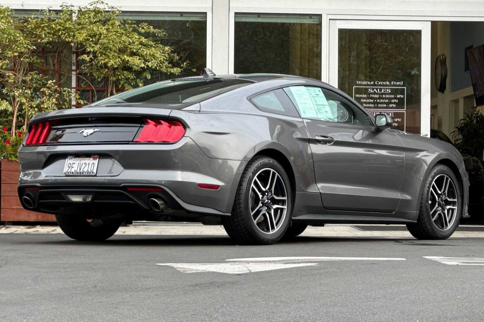 Certified 2022 Ford Mustang Coupe w/ Equipment Group 101A image 4