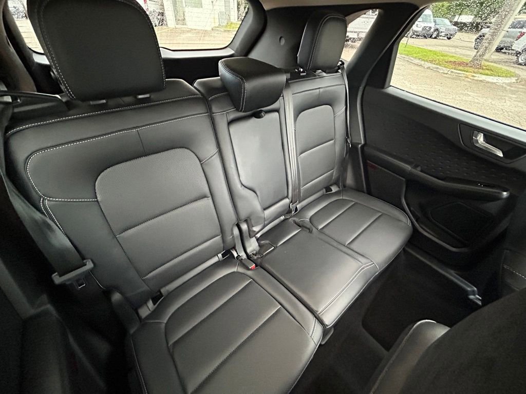 Certified 2020 Ford Escape SEL FWD image 29