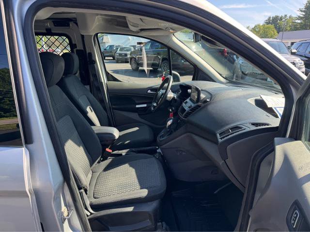 Certified 2019 Ford Transit Connect XLT FWD image 14