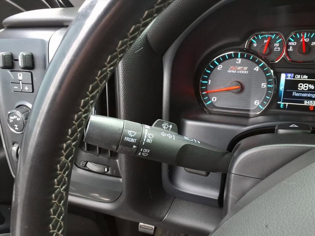 Used 2017 Chevrolet Silverado 1500 LT w/ Midnight Edition image 18