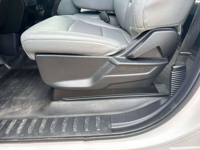 Certified 2025 Ford F150 XL RWD image 19