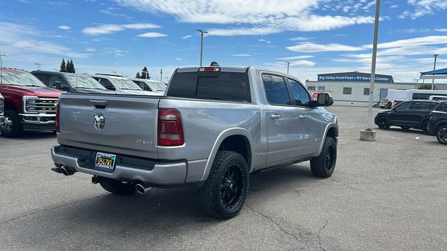 Used 2022 RAM 1500 Laramie AWD/4WD image 3