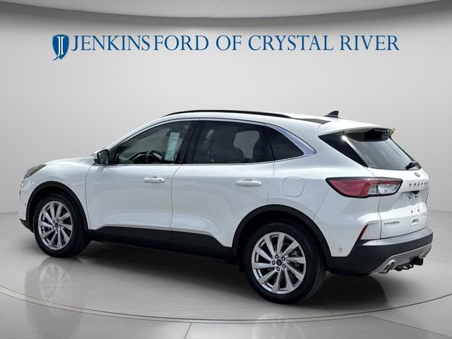 Certified 2022 Ford Escape Titanium w/ Titanium Elite Package FWD image 9