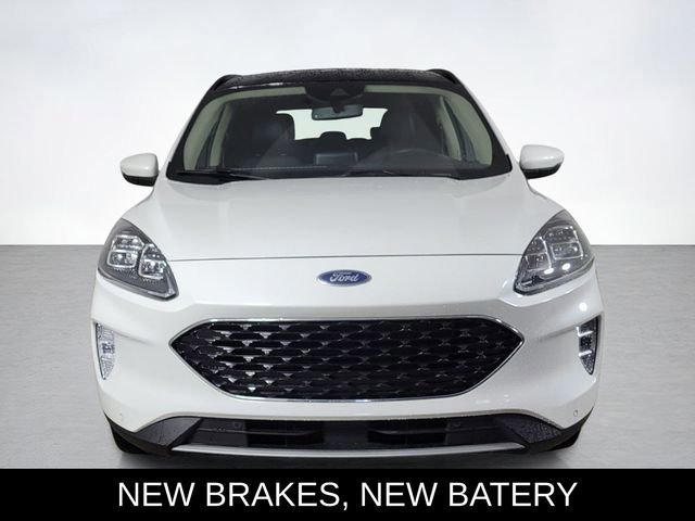 Certified 2020 Ford Escape Titanium image 8