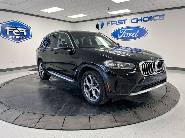 Used 2024 BMW X3 xDrive30i AWD/4WD image 2