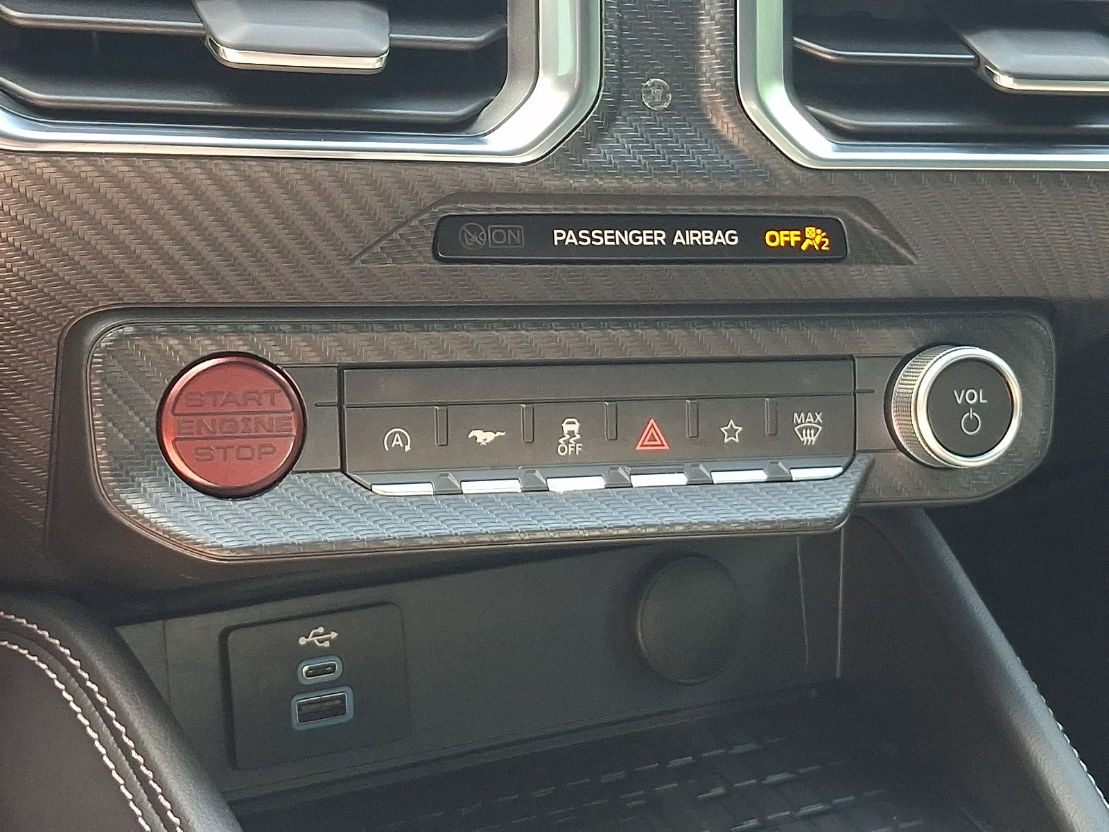 Certified 2024 Ford Mustang GT Premium RWD image 15