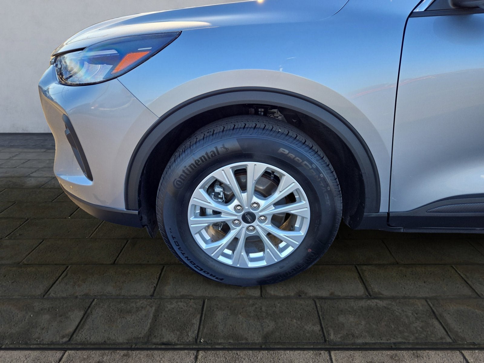 Certified 2023 Ford Escape Active AWD/4WD image 26