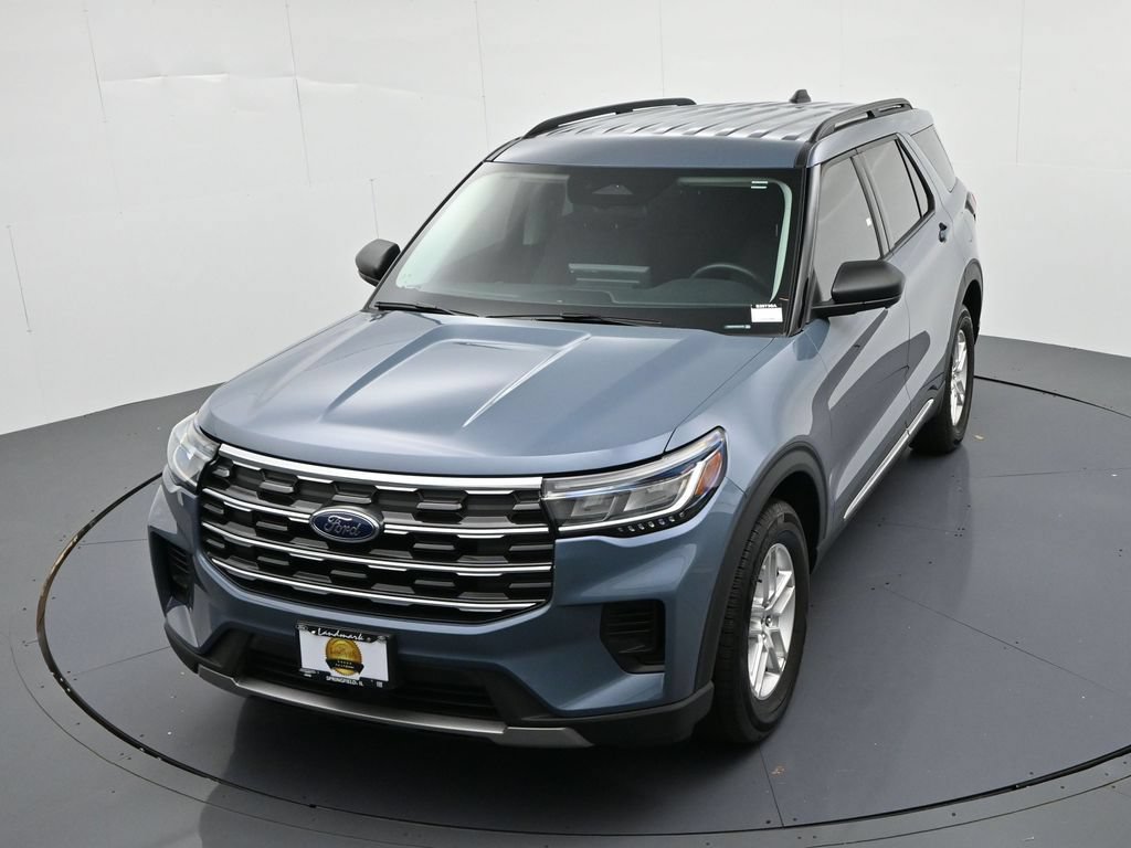 Certified 2025 Ford Explorer Active AWD/4WD image 18