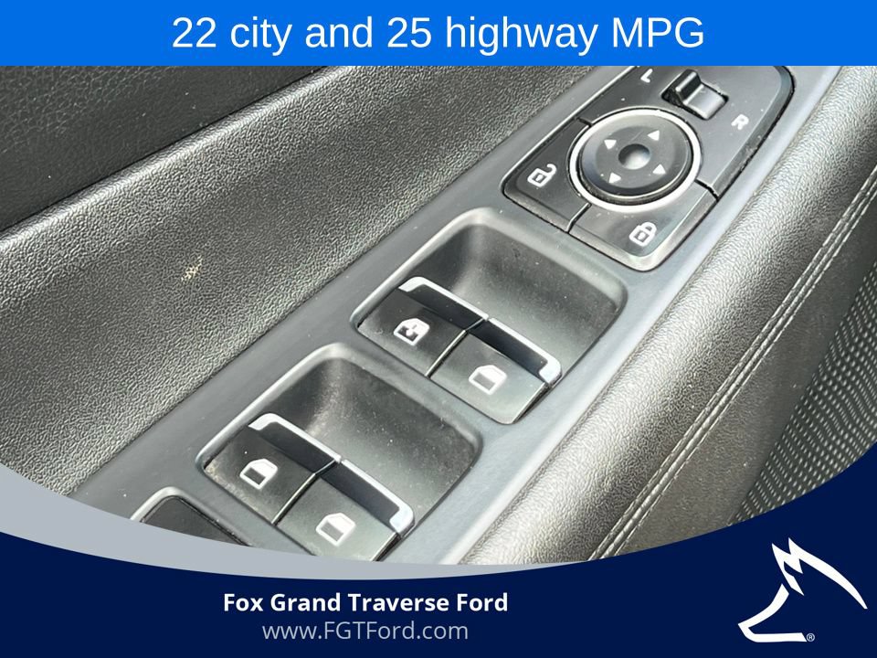 Used 2023 Hyundai Santa Fe SE AWD/4WD image 13
