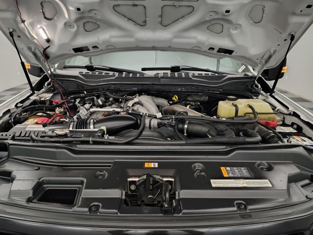 Certified 2020 Ford F350 Lariat AWD/4WD image 17