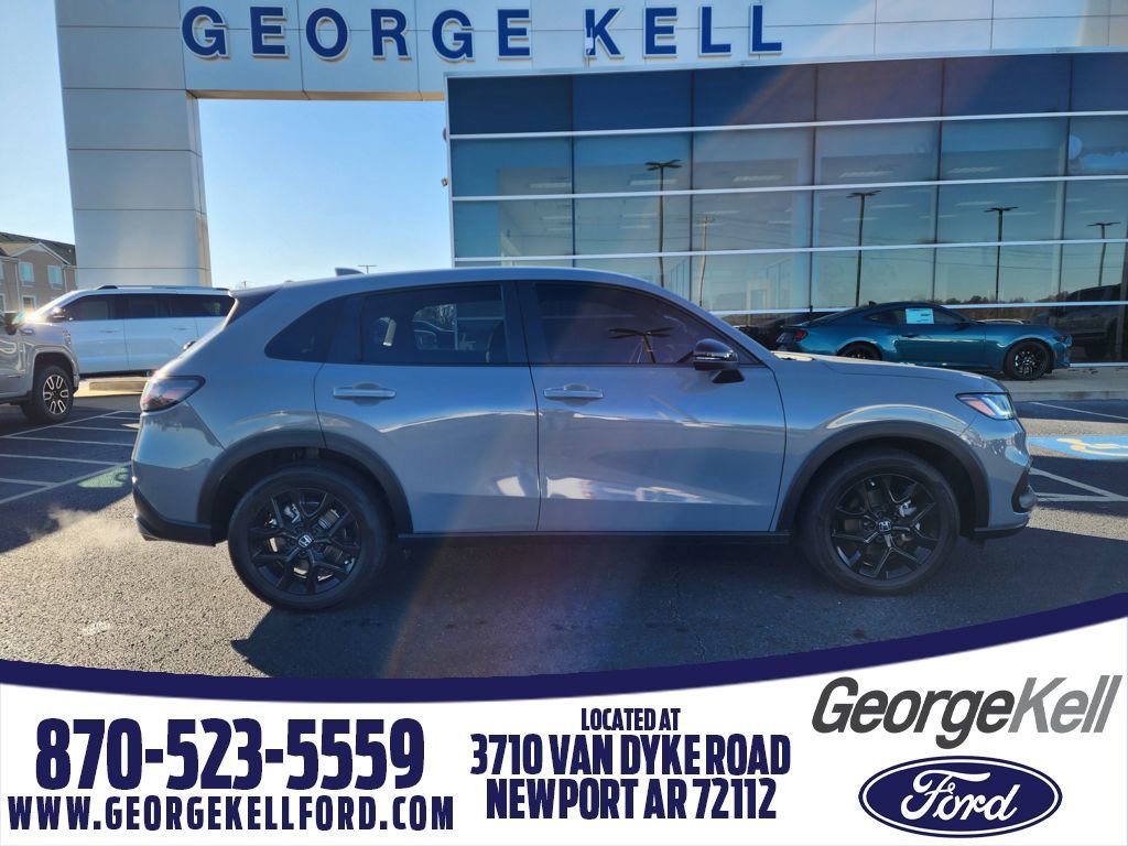 Used 2025 Honda HR-V Sport