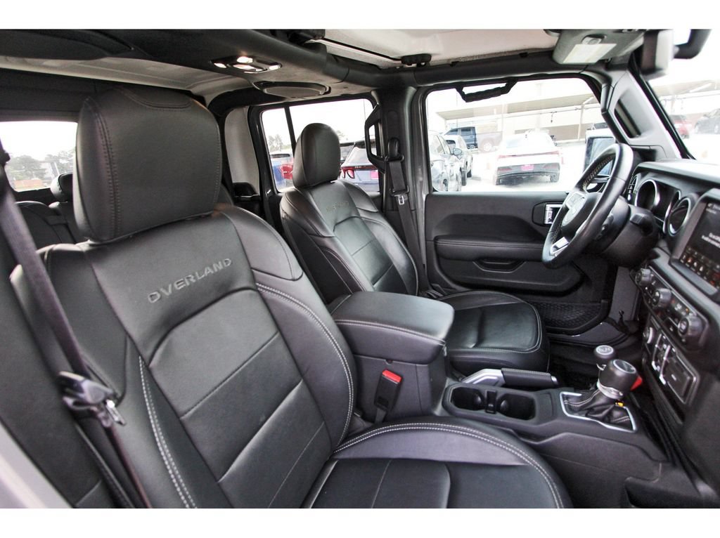 Used 2022 Jeep Gladiator Overland w/ Popular Equipment Package AWD/4WD image 28
