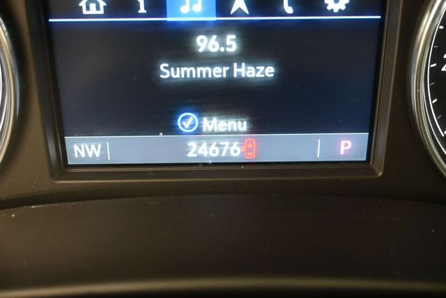 Used 2023 Buick Enclave Essence AWD/4WD image 20