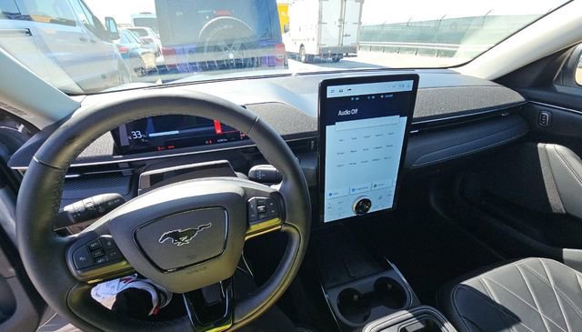 Certified 2025 Ford Mustang Mach-E Select RWD image 6