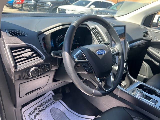 Certified 2023 Ford Edge SEL w/ Convenience Package AWD/4WD image 7