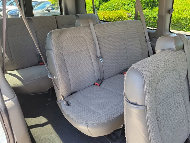 Used 2017 Chevrolet Express 3500 LT w/ LT Preferred Equipment Group RWD image 16