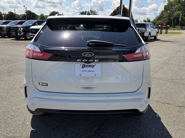 Certified 2022 Ford Edge ST-Line AWD/4WD image 10