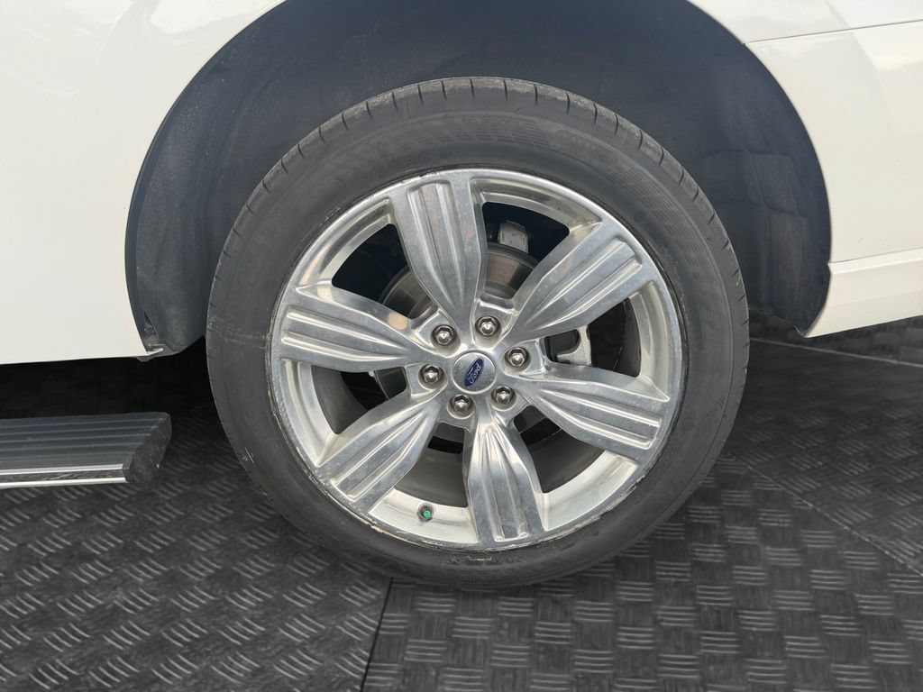 Certified 2023 Ford Expedition Platinum AWD/4WD image 19