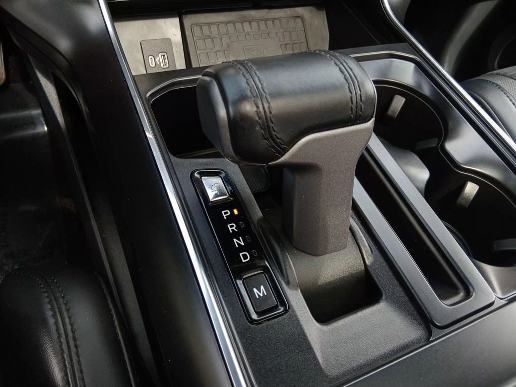 Certified 2022 Ford F150 Raptor w/ Equipment Group 801A High image 27