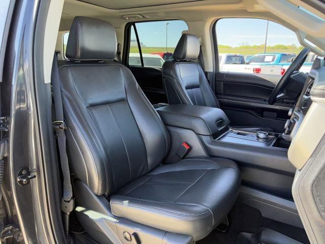 Certified 2023 Ford Expedition XLT image 31